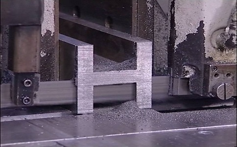 喀什大揭秘：带锯条价格多少钱才能买到高质量的产品？